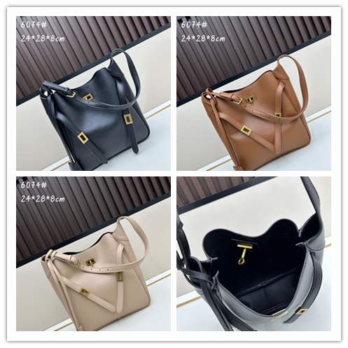 Picture of Balenciaga Handbags _SKUfw187254856fw